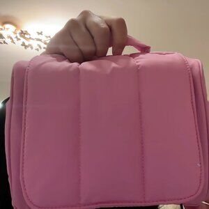 CALPAK luka hanging toiletry bag